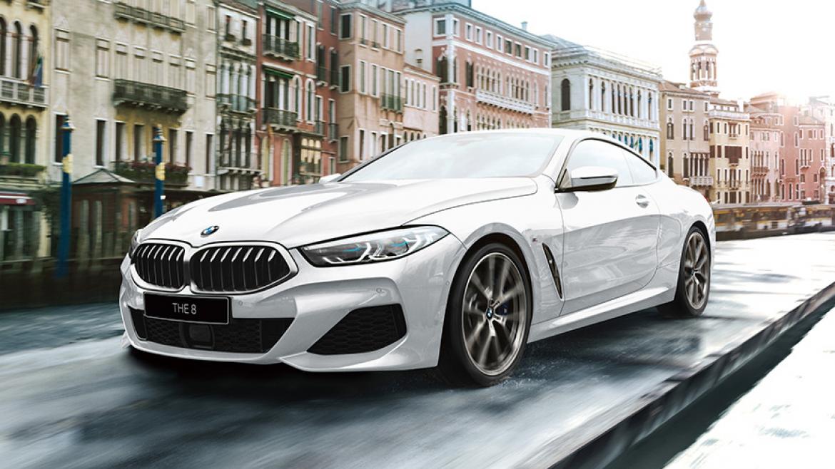 ニューBMW 840i クーペ